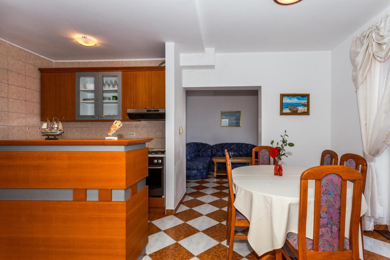 Holiday Home Komarna Exterior photo