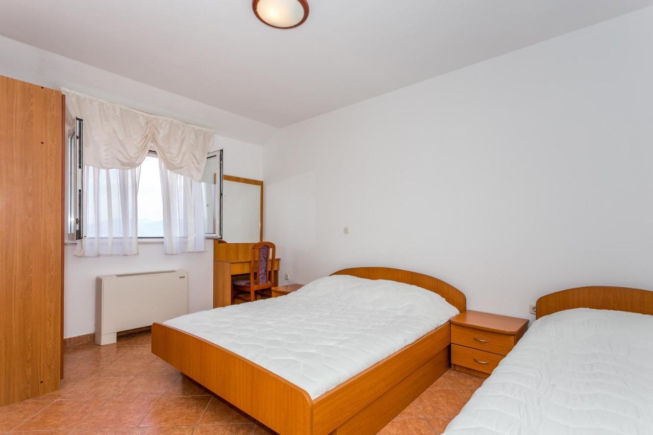 Holiday Home Komarna Exterior photo